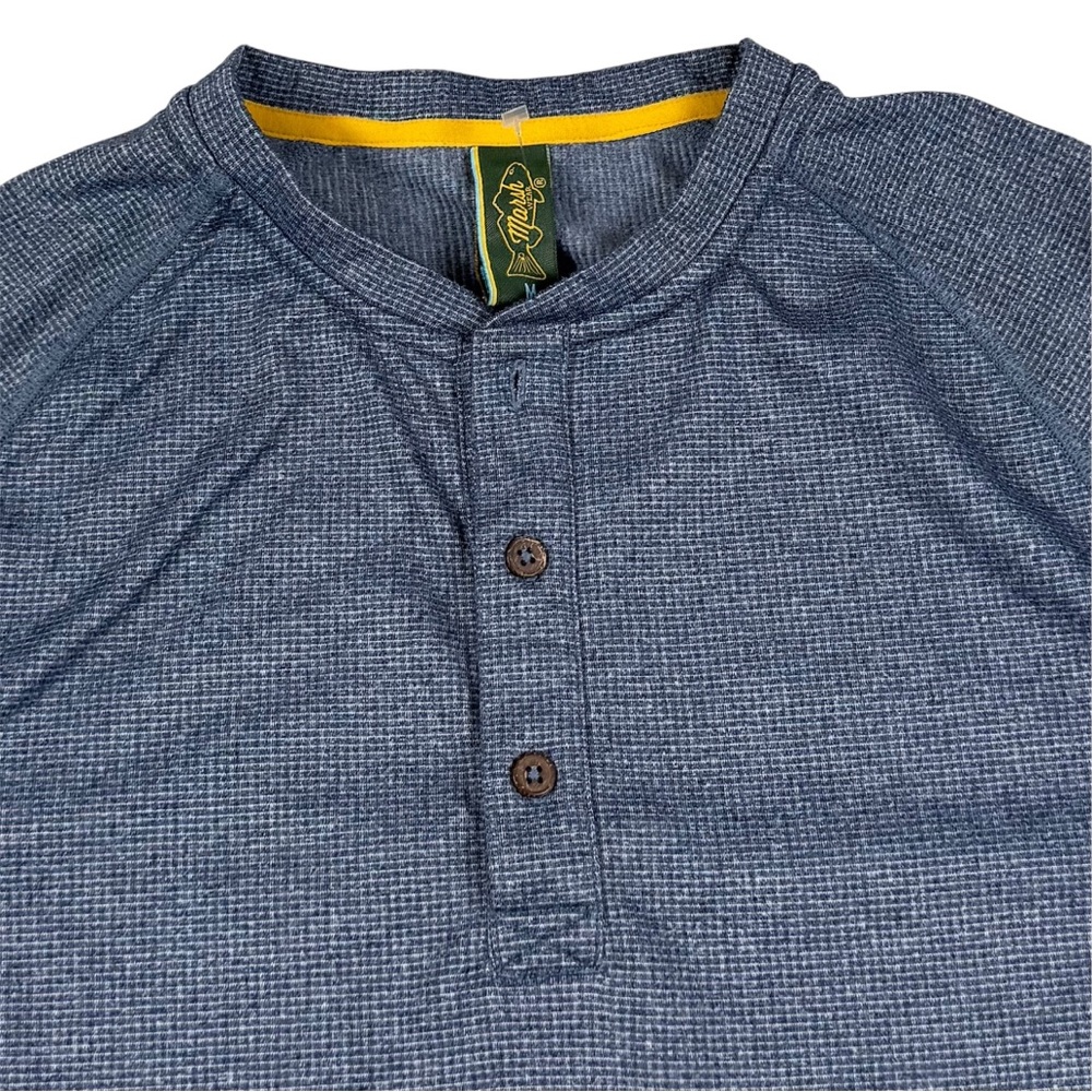 SOLD***Marsh Wear Henley Long Sleeve Performance Fishing Waffle Knit Blue